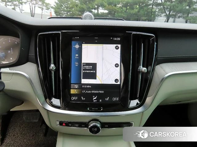 Volvo V60 Cross-Country 2nd Generation 2021 Синий из Кореи, фото 4