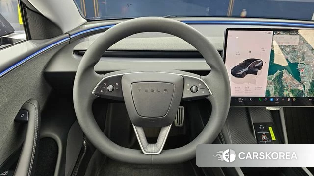 Tesla Model 3 2025 Серый из Кореи, фото 4