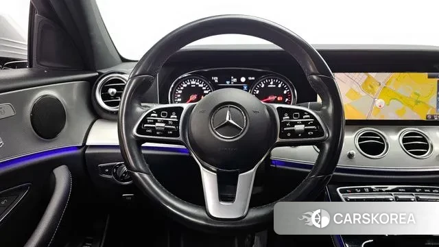 Mercedes-Benz E-Class W213 2019 Серебристо-серый из Кореи, фото 4