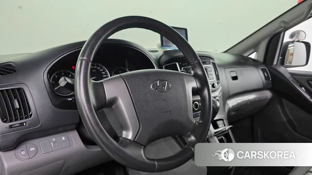 Hyundai The New Grand Starex 2021 Серебряный из Кореи, фото 4