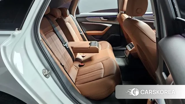 Audi A6 (C8) 2020 Белый из Кореи, фото 4