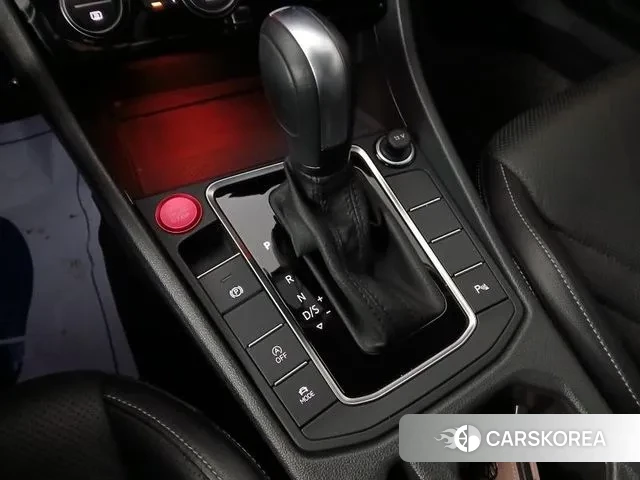 Volkswagen 7th Generation of Jetta 2020 Белый из Кореи, фото 4