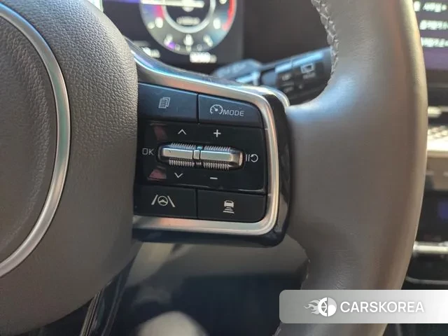 Kia Carnival 4th generation 2023 Белый из Кореи, фото 4