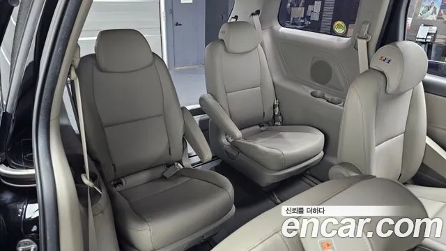 Kia All New Carnival id 2702107 из Кореи 4