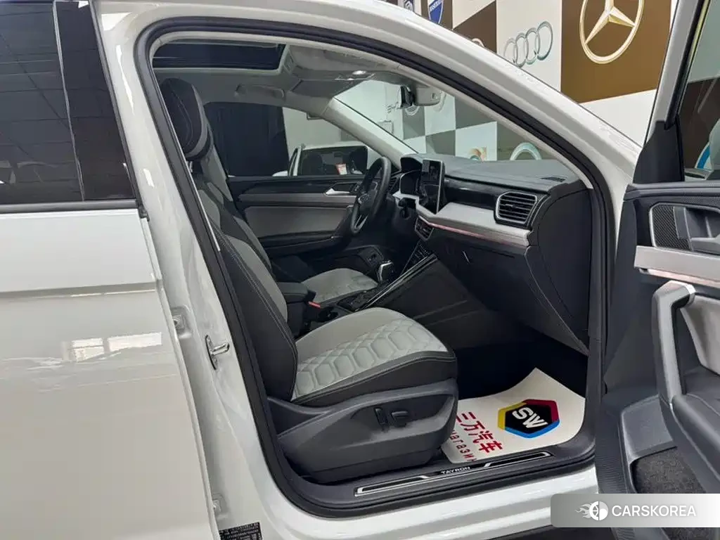 Volkswagen Tayron 2023 Белый из Китая, фото 5