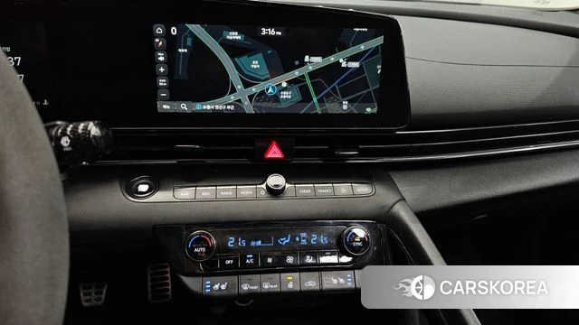 Hyundai Avante (CN7) 2021 Серебристо-серый из Кореи, фото 4