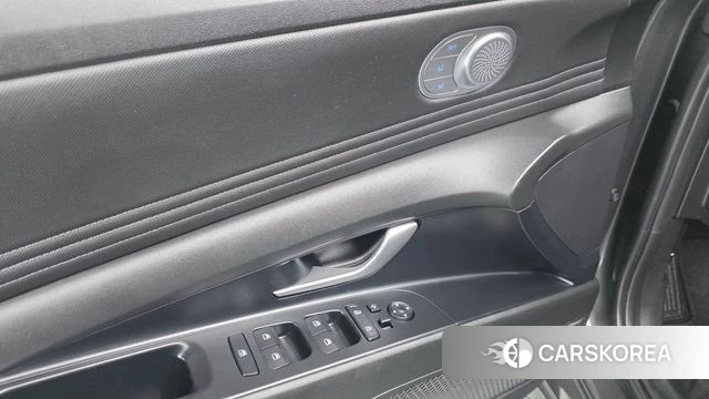 Hyundai Avante Hybrid (CN7) 2021 Серый из Кореи, фото 4