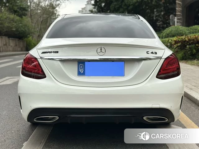 Mercedes-Benz Class C 2021 Белый из Китая, фото 4