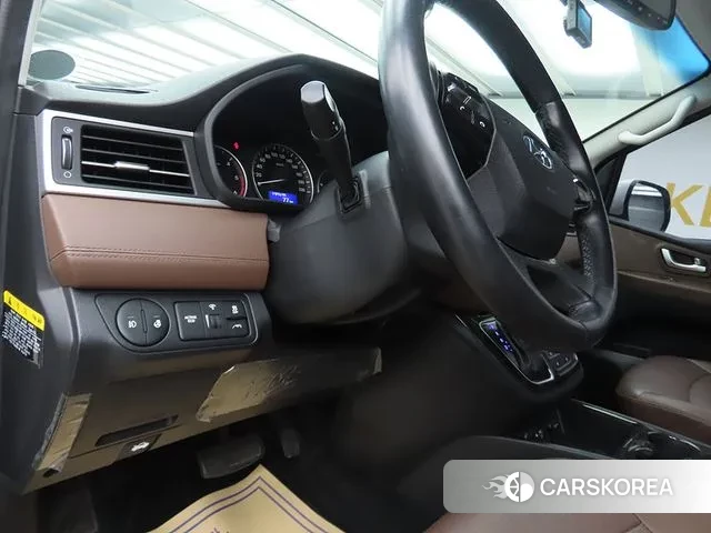 Hyundai The New Grand Starex 2020 Белый из Кореи, фото 4