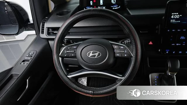Hyundai Staria 2025 Белый из Кореи, фото 4