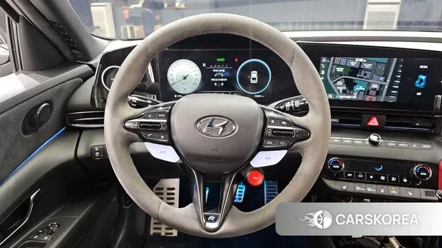 Hyundai Avante (CN7) 2021 Серебристо-серый из Кореи, фото 4