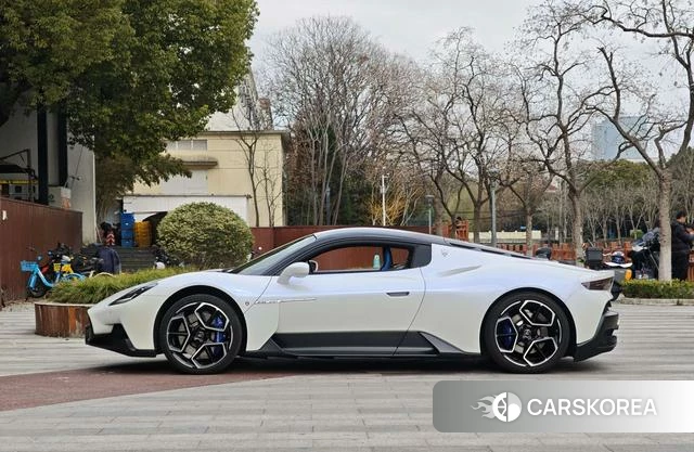 Maserati MC20 2023 Белый из Китая, фото 4
