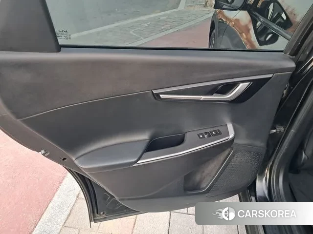 Kia EV6 2021 Черный из Кореи, фото 4