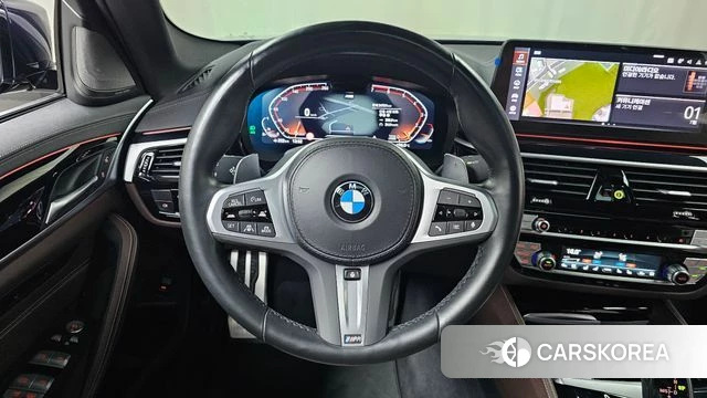 BMW 5 Series (G30) 2023 Черный из Кореи, фото 4