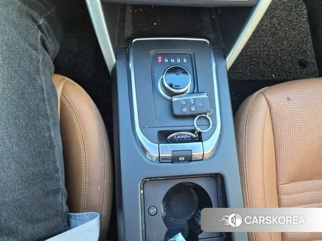 Land Rover Discovery Sports 2019 Черный из Кореи, фото 4