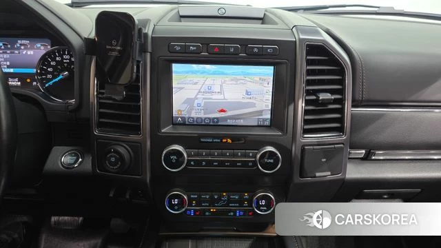 Ford Expeditation 2021 Белый из Кореи, фото 4