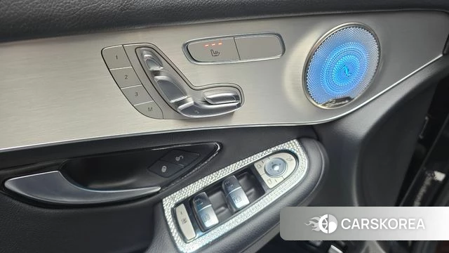 Mercedes-Benz GLC-Class X253 2018 Черный из Кореи, фото 4