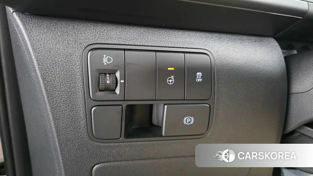Hyundai Staria 2025 Белый из Кореи, фото 4