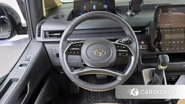 Hyundai Staria 2022 Серый из Кореи, фото 4