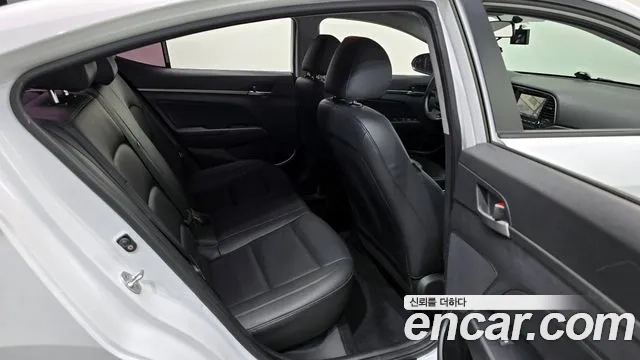 Hyundai Avante AD 2018 Белый из Кореи, фото 4