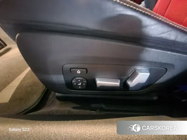 BMW 8 Series (G15) 2021 Небесно-голубой из Кореи, фото 4