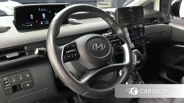 Hyundai Staria 2023 Белый из Кореи, фото 4