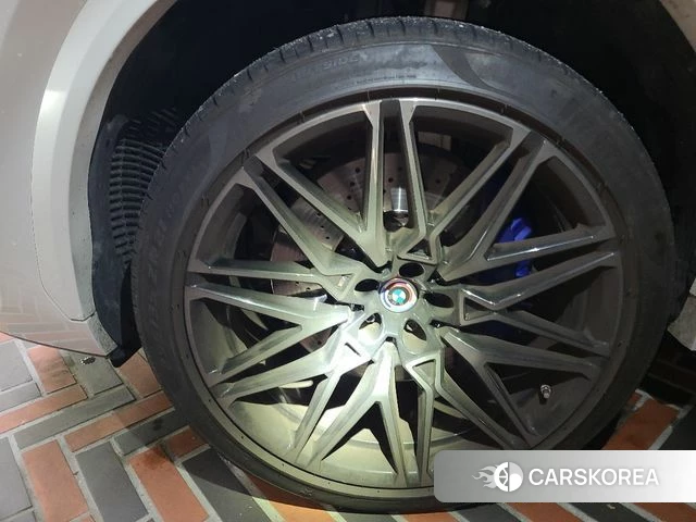 BMW X6M (G06) 2022 Другое из Кореи, фото 4
