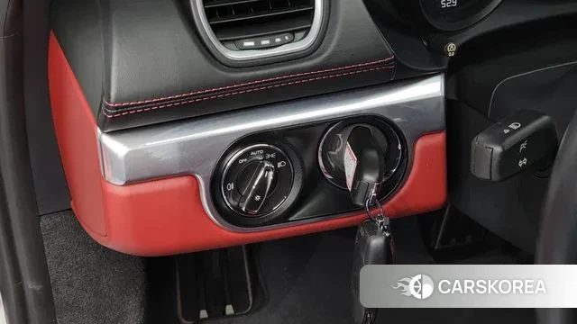 Porsche 718 Cayman 2018 Белый из Кореи, фото 4