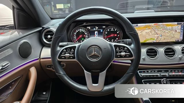 Mercedes-Benz E-Class W213 2018 Белый из Кореи, фото 4