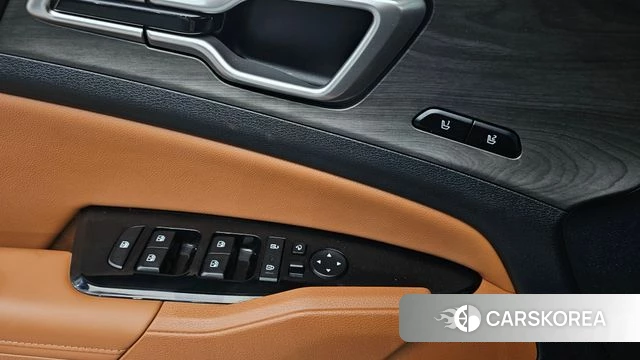 Kia Sportage 5th Generation 2022 Белый из Кореи, фото 4