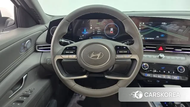 Hyundai The New Avante (CN7) 2023 Белый из Кореи, фото 4