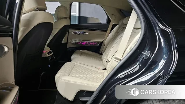 Genesis GV70 2023 Черный из Кореи, фото 4