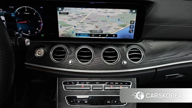 Mercedes-Benz E-Class W213 2021 Черный из Кореи, фото 4