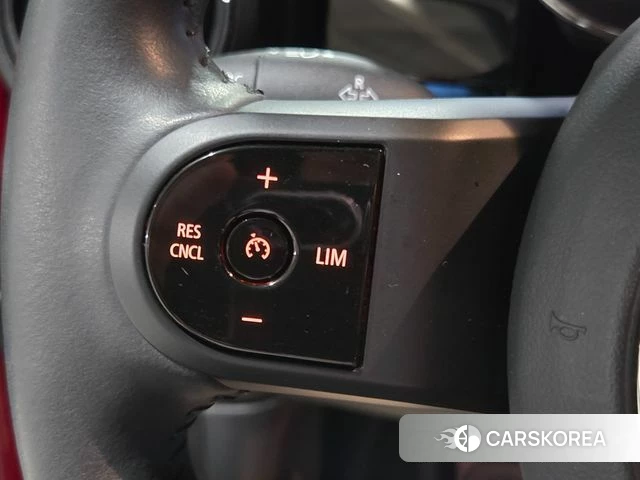 Mini Cooper 2023 Красный из Кореи, фото 4