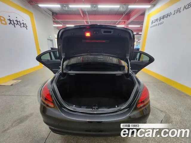 Mercedes-Benz C-Class W205 2020 Черный из Кореи, фото 4