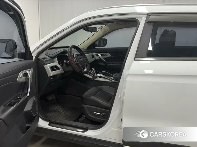 Geely Automobile Boyue 2020 Белый из Китая, фото 4