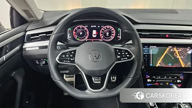 Volkswagen Arteon 2023 Белый из Кореи, фото 4