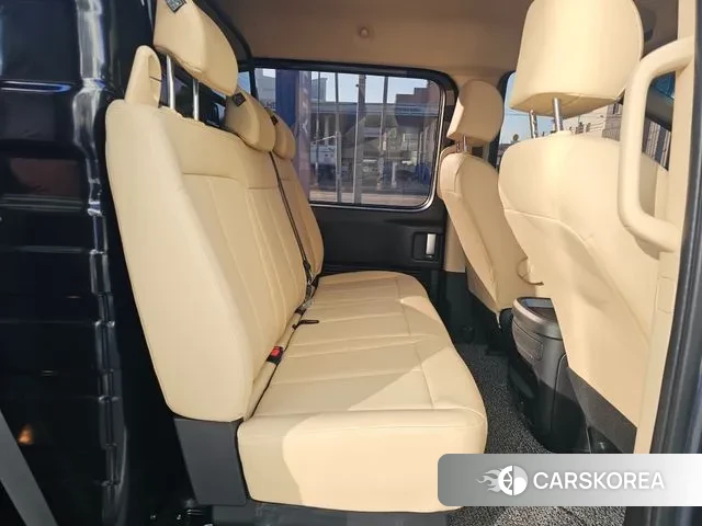 Hyundai Staria 2024 Серый из Кореи, фото 4
