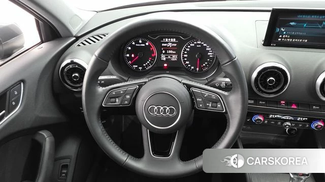 Audi New A3 2019 Серый из Кореи, фото 4