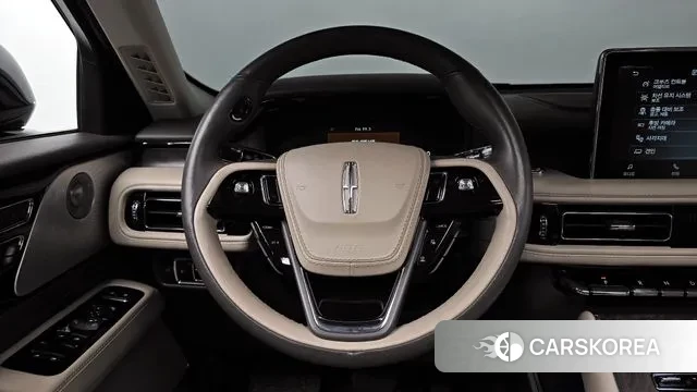 Lincoln Aviator 2nd generation 2023 Черный из Кореи, фото 4