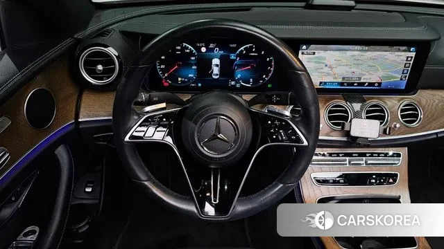 Mercedes-Benz E-Class W213 2021 Белый из Кореи, фото 4