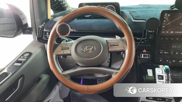 Hyundai Staria 2023 Черный из Кореи, фото 4