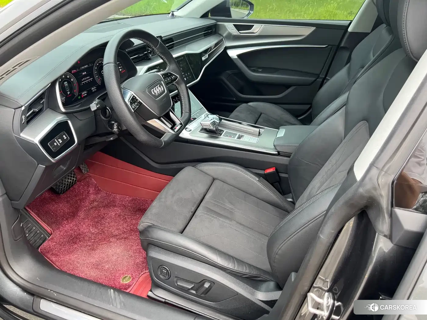 Audi A7 2024 Silver/gray из Китая, фото 4