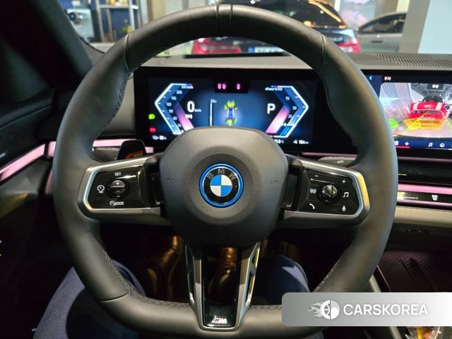 BMW i5 (G60) 2025 Черный из Кореи, фото 4