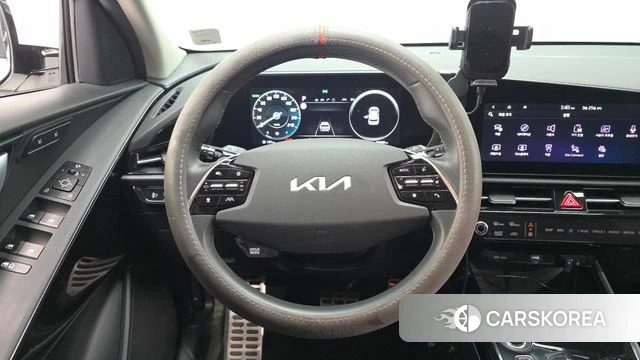 Kia Di Ol Nu Niro 2022 Белый из Кореи, фото 4