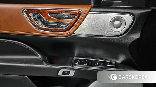 Lincoln Continental 10th Generation 2019 Серый из Кореи, фото 4