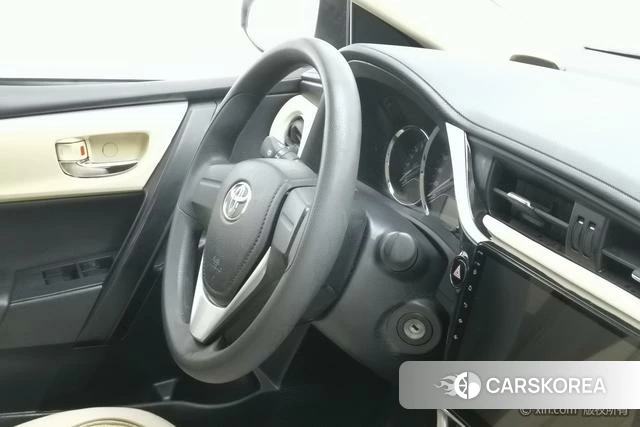 Toyota Corolla 2019 Белый из Китая, фото 4