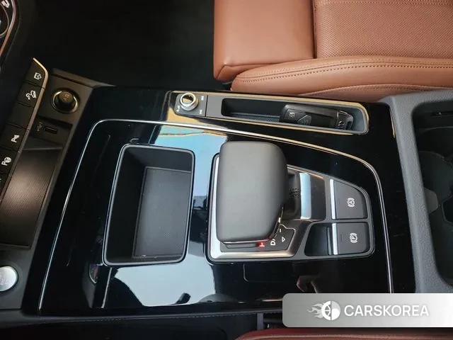 Audi Q5 (FY) 2024 Белый из Кореи, фото 4