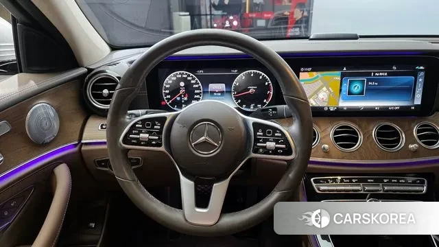Mercedes-Benz E-Class W213 2020 Серебряный из Кореи, фото 4