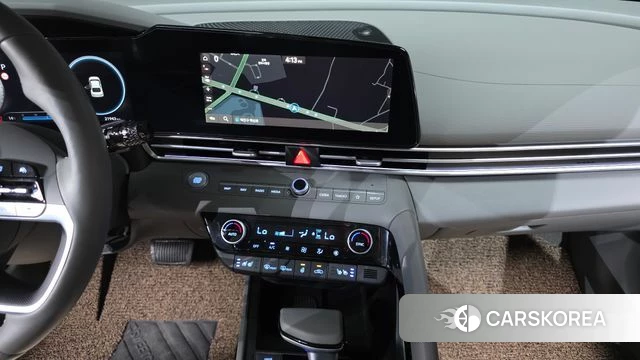 Hyundai The New Avante (CN7) 2023 Белый из Кореи, фото 4